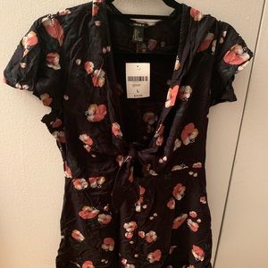 NWT floral tie front romper